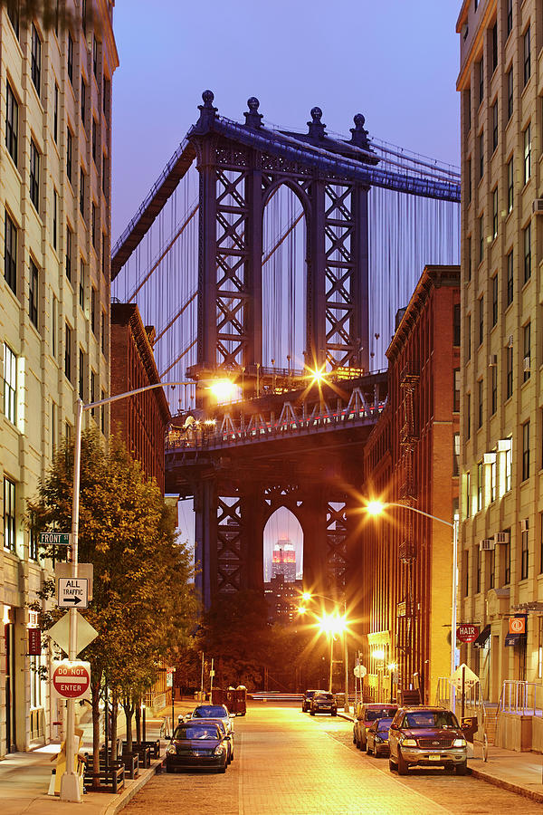 New York City, Manhattan Bridge Digital Art by Richard Taylor