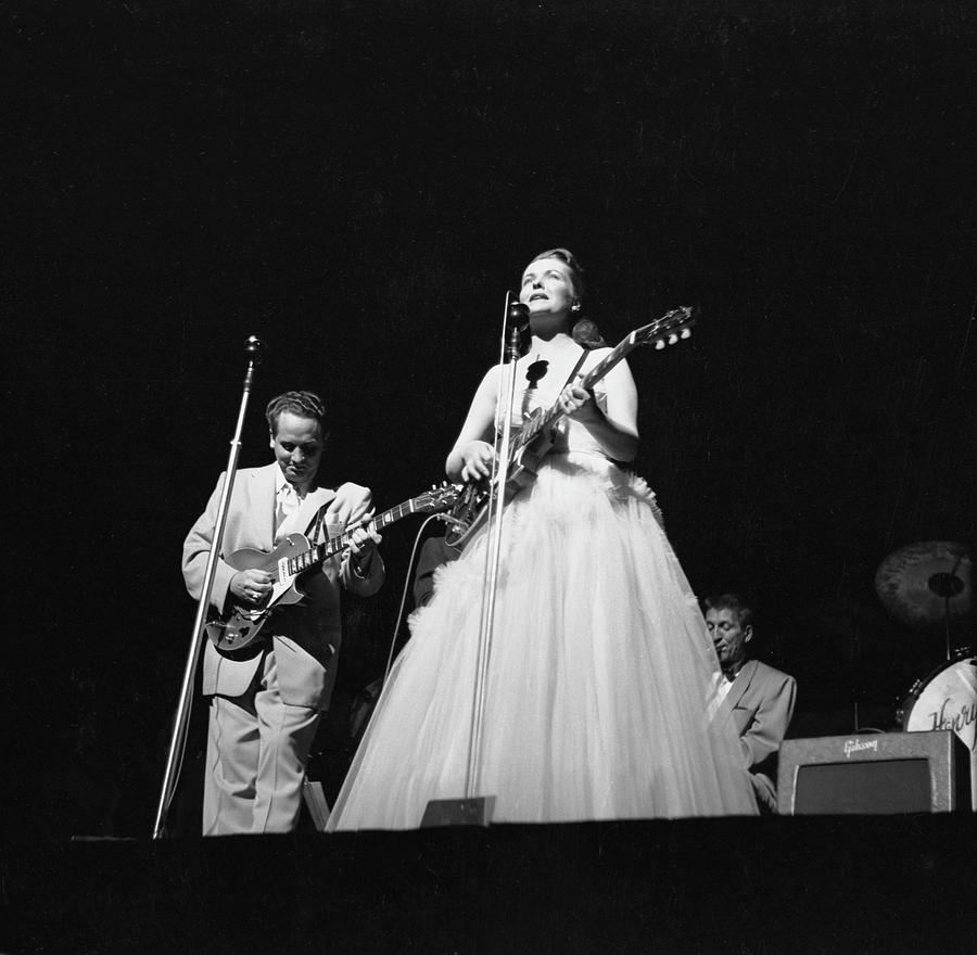 New York Paramount Performance Photograph by Donaldson Collection
