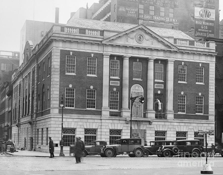 New Yorks New Tammany Hall Photograph by Bettmann