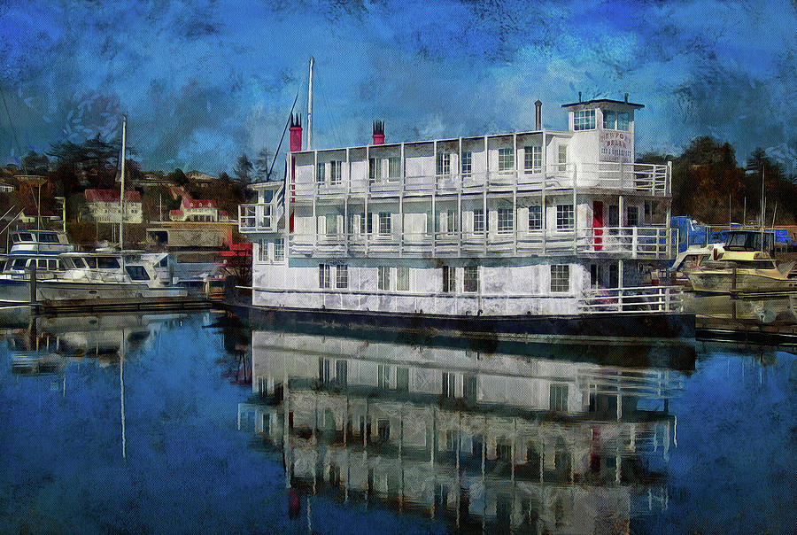 Newport Belle In Yaquina Bay Photograph by Thom Zehrfeld