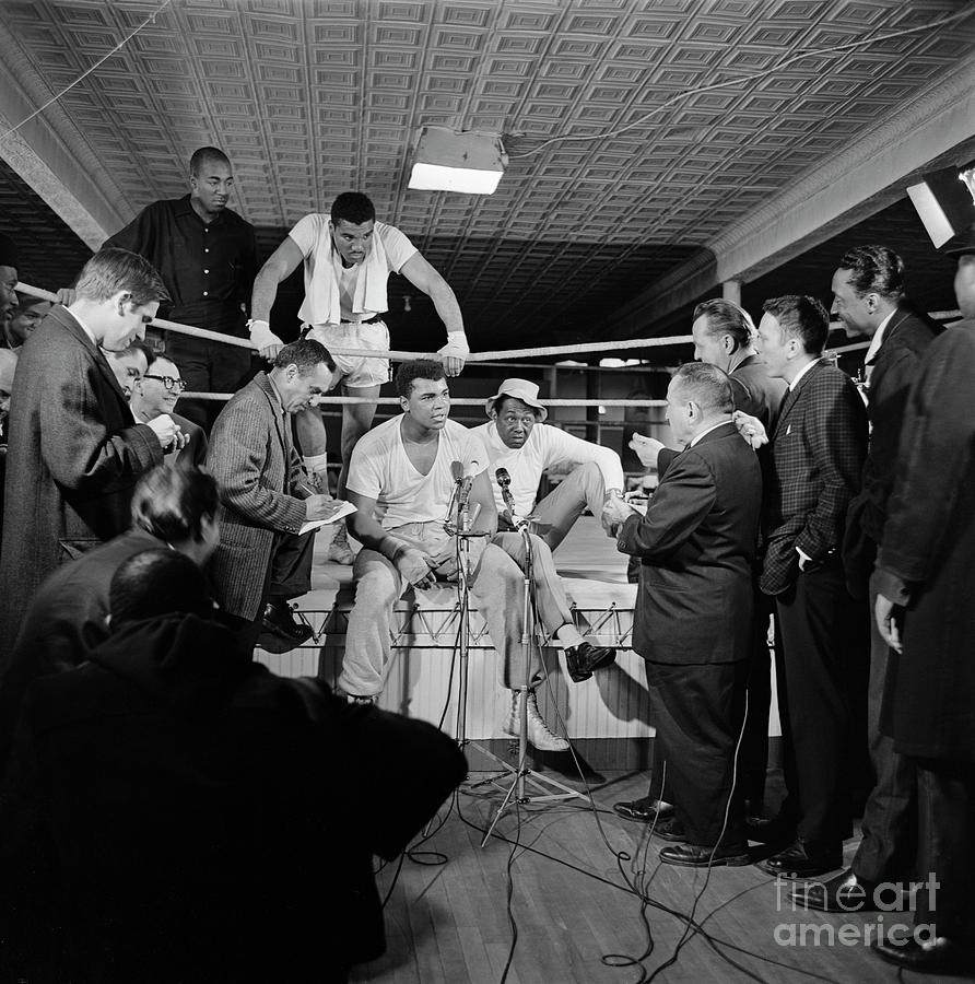 Chicago Photograph - Newsmen Interviewing Muhammad Ali by Bettmann