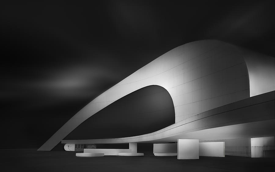 Niemeyer Art Photograph by Fran Osuna - Fine Art America
