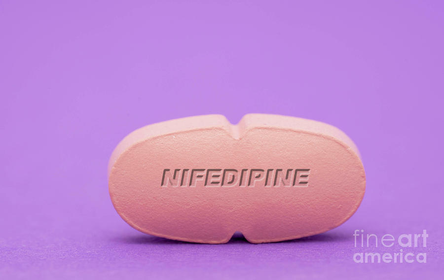 Nifedipine Pill Photograph by Wladimir Bulgar/science Photo Library Pixels