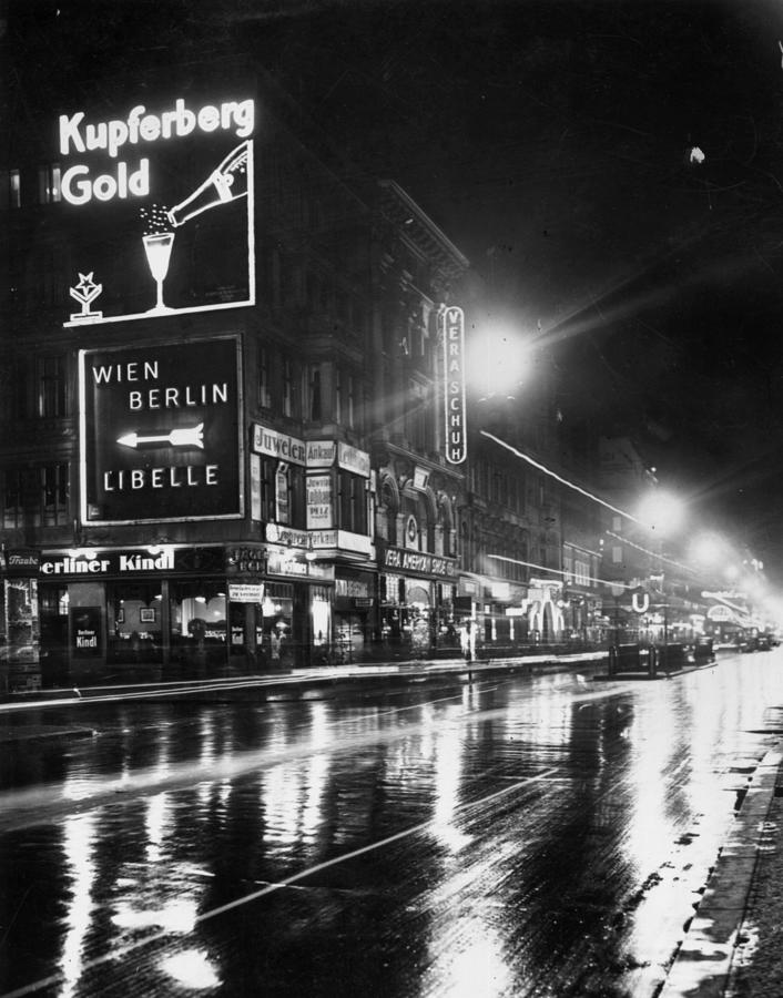 Night Scene Photograph by Hulton Archive