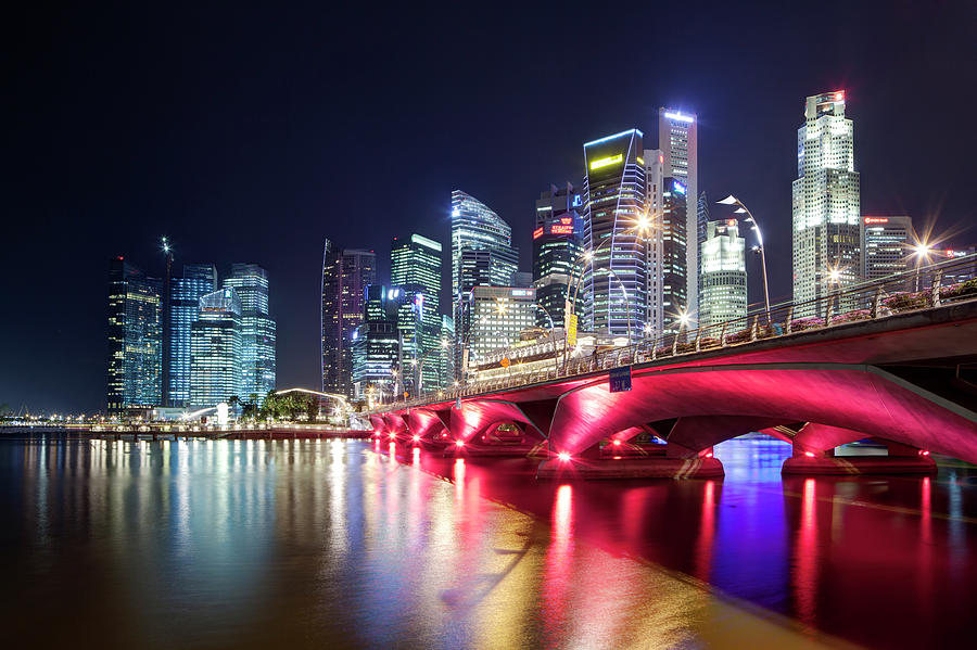 Night View Over Marina Bay To Singapore Photograph by David Clapp