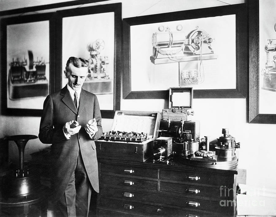 Nikola Tesla In His Laboratory Photograph by Bettmann - Pixels Merch