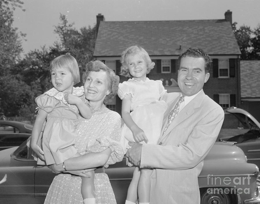 Nixon Family In Front Of House Photograph by Bettmann