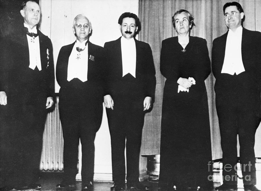 Nobel Prize Winners Of 1945 Photograph by Bettmann