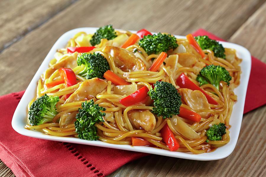 Noodles With Chicken, Broccoli And Pepper Photograph by Jon Edwards Photography