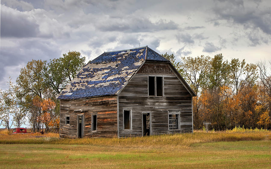 North Dakota Abandoned Home Photograph by Harriet Feagin