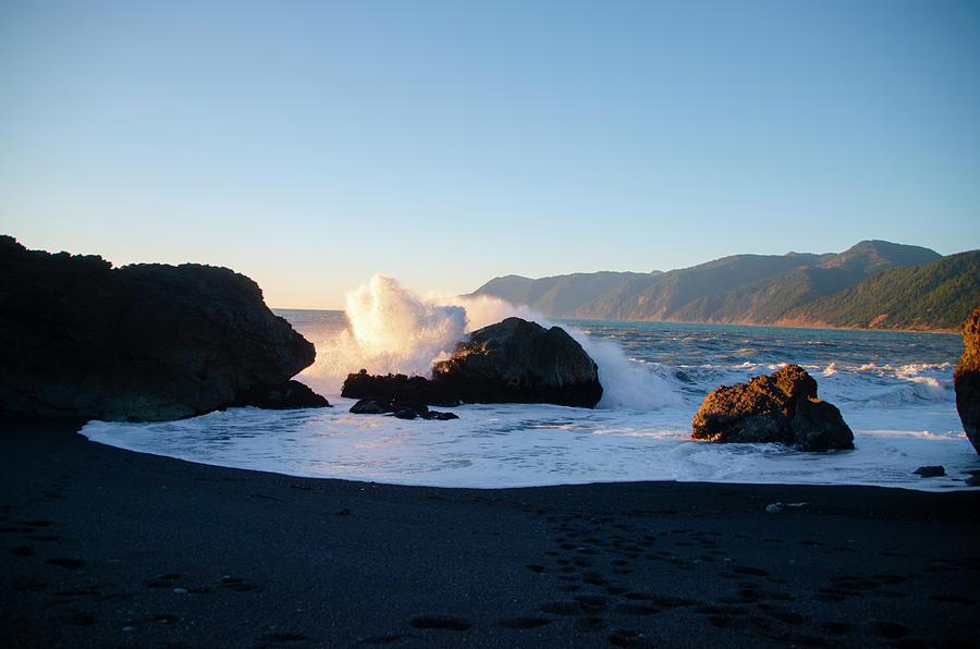 Northern California - Black Sands Beach Photograph by Bill Cannon