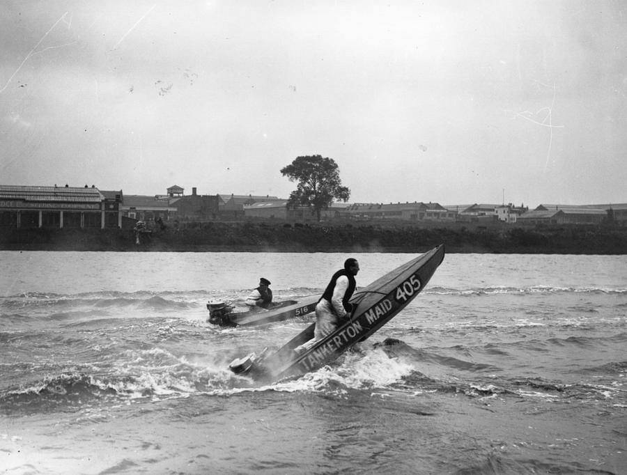 Nose In The Air Photograph by Hulton Archive Nose In The Air Photograph by Hulton Archive