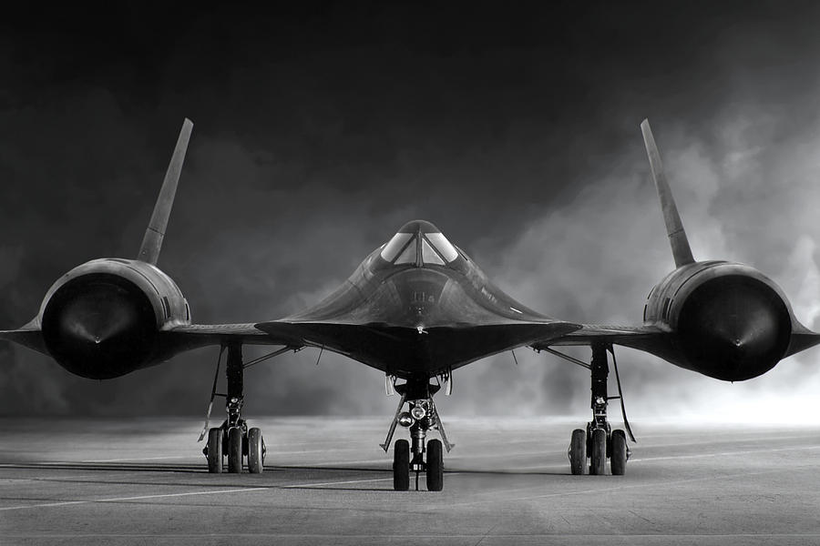 Blackbird Digital Art - Nose To Nose SR-71 by Peter Chilelli