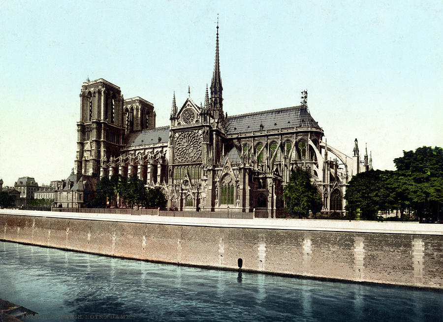 Notre-dame De Paris, 1905 Photograph by Science Source