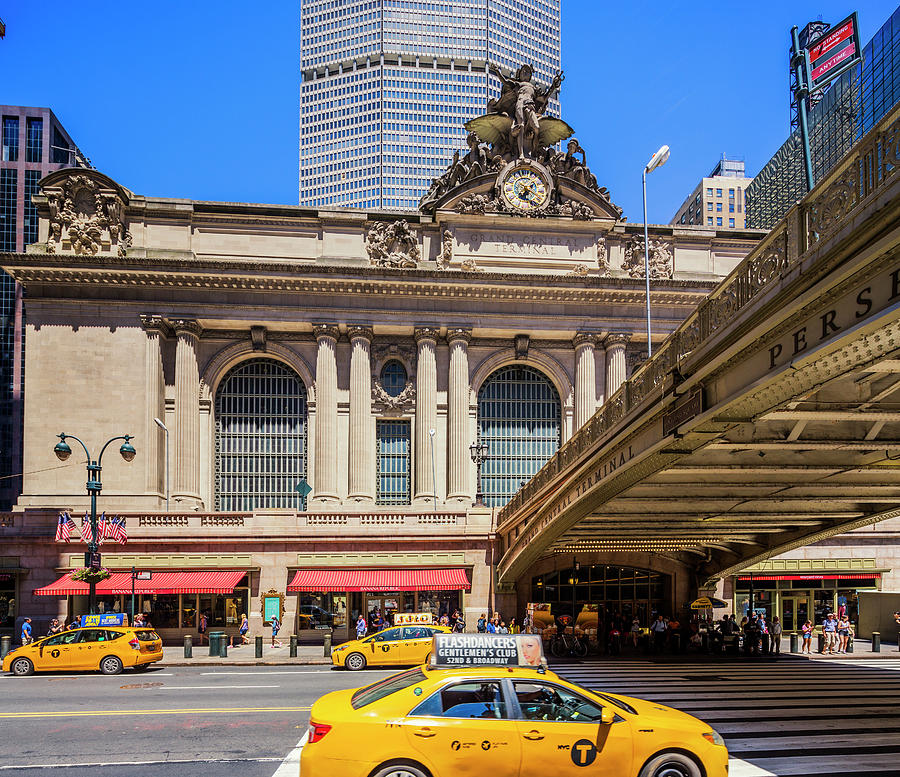 Nyc, Manhattan, Midtown, Grand Central Station, Taxis Near The Street-level Entrance Of Grand Central Terminal Station Under The Park Avenue Viaduct, Also Known As The Pershing Square Viaduct Digital Art by Massimo Borchi