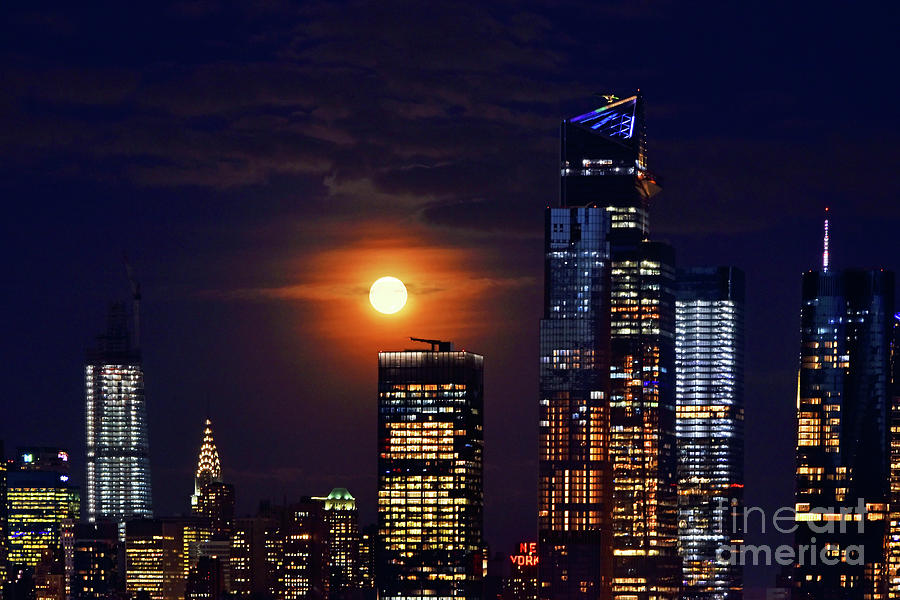 NYC September Harvest Moonrise 2 Photograph by Regina Geoghan Fine