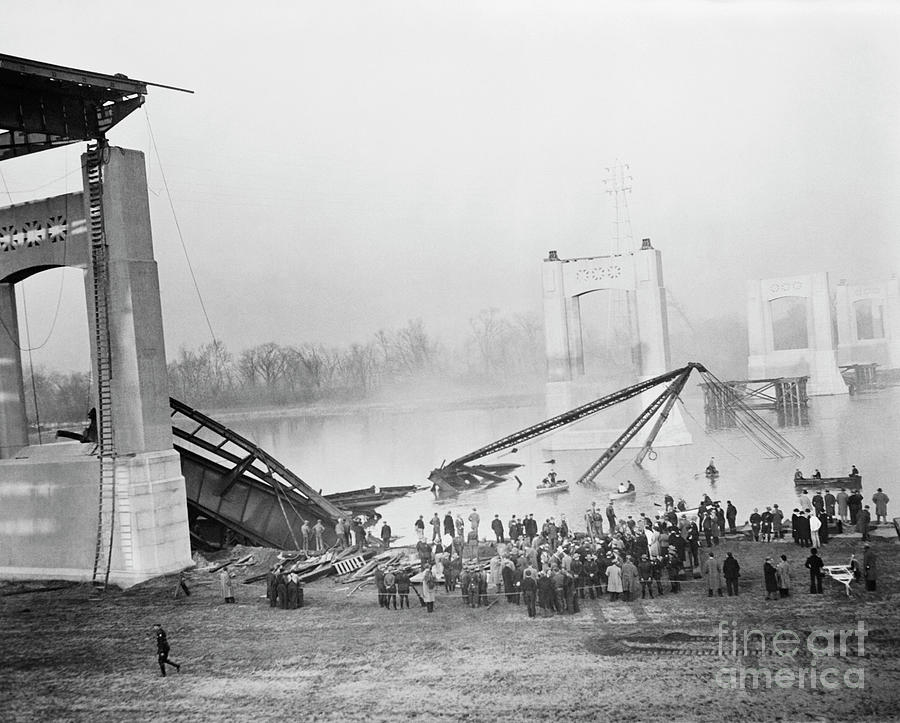 Observers Gazing At Collapsed Bridge Photograph by Bettmann