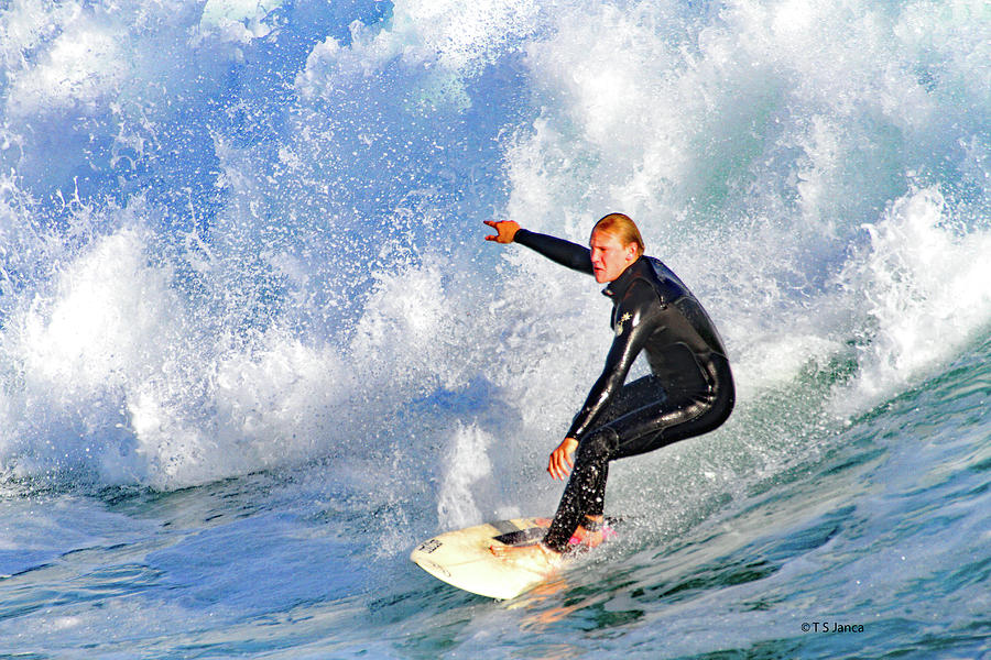 Oceanside Surfer Digital Art by Tom Janca