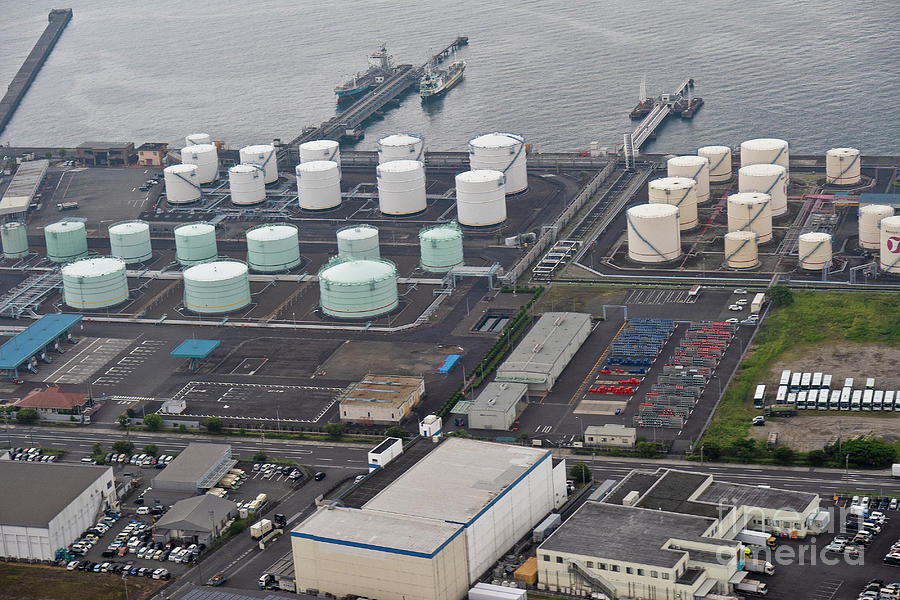 Kagoshima Photograph - Oil Refinery by Andy Crump/science Photo Library