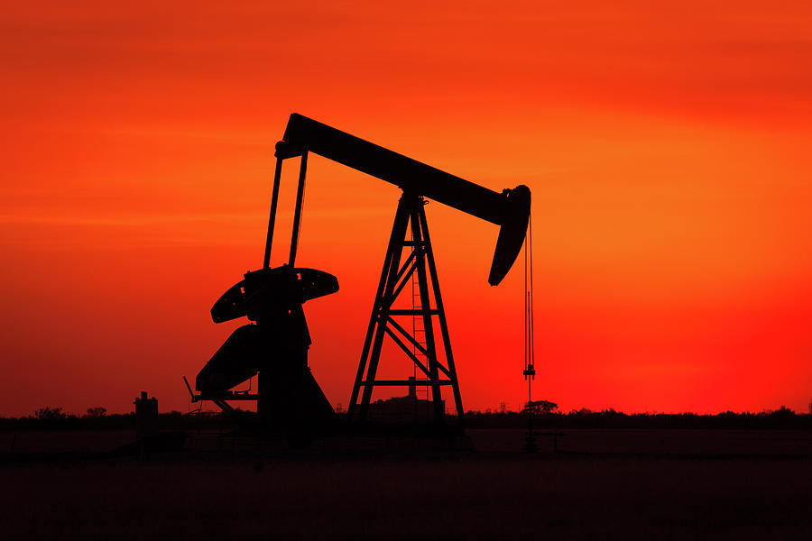 Oil Well In West Texas During Sunset Photograph by Brandonj74