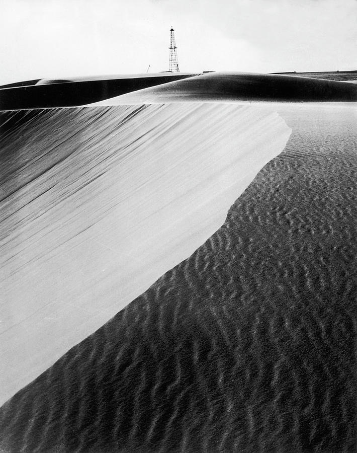 Oilwells Abqaiq Saudi Arabia 1948 Photograph by Keystone-france