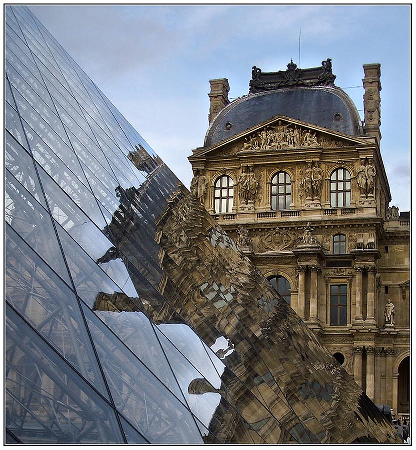 Louvre Photograph - Old And New by Jacek Stefan