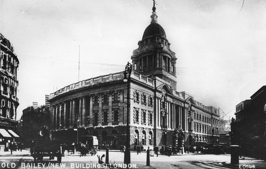Old Bailey Photograph by Hulton Archive