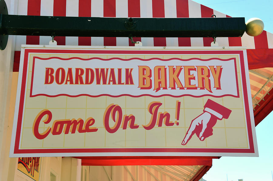 Old Bakery sign Photograph by David Lee Thompson - Pixels