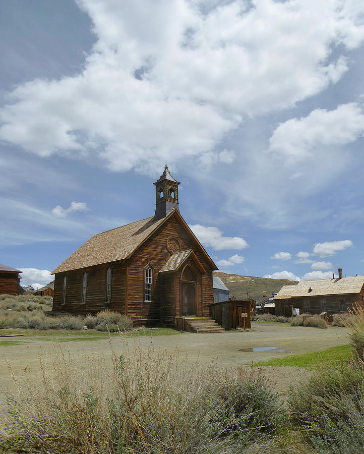 Old Bodie Church  Photograph by Gordon Beck