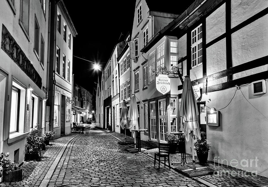 Old Bremen Photograph by Paul Quinn