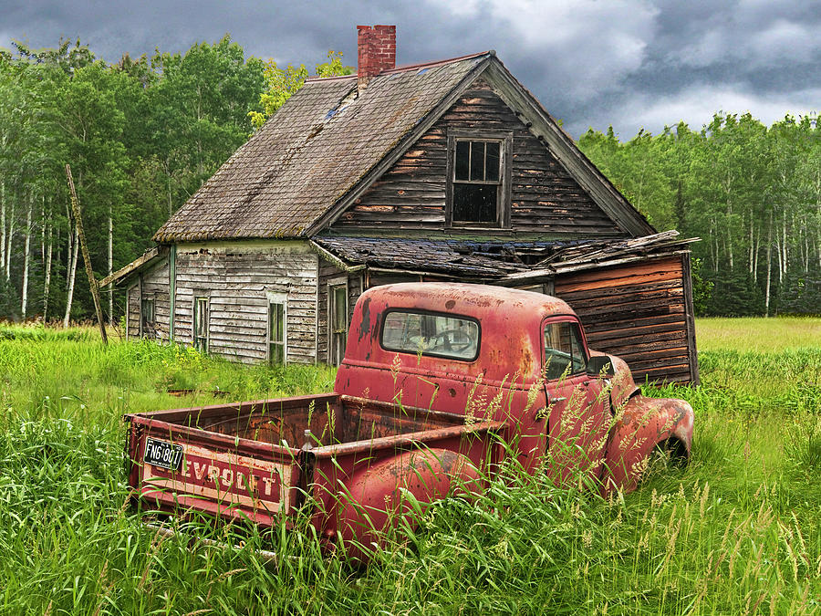 Old Chevy Pickup An Abandoned Homestead Farm House Photograph By Randy