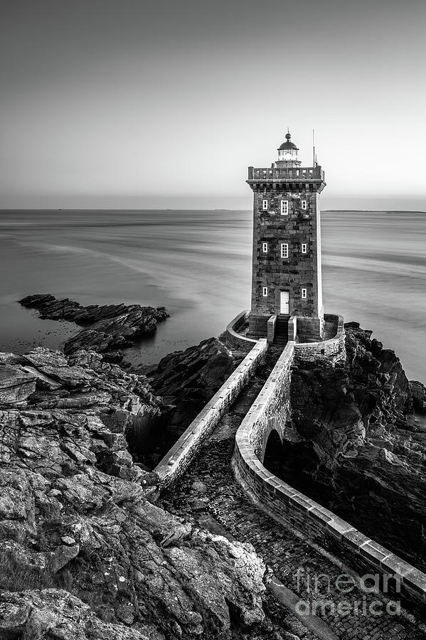 Old Cliffside Lighthouse by Bruno Paci