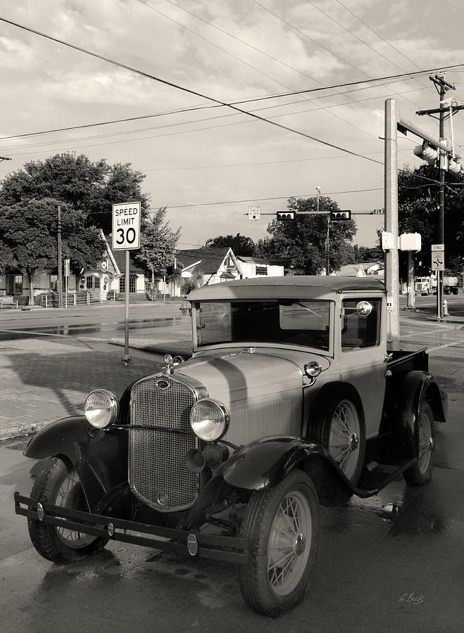 Old Ford Pickup  Photograph by Gordon Beck