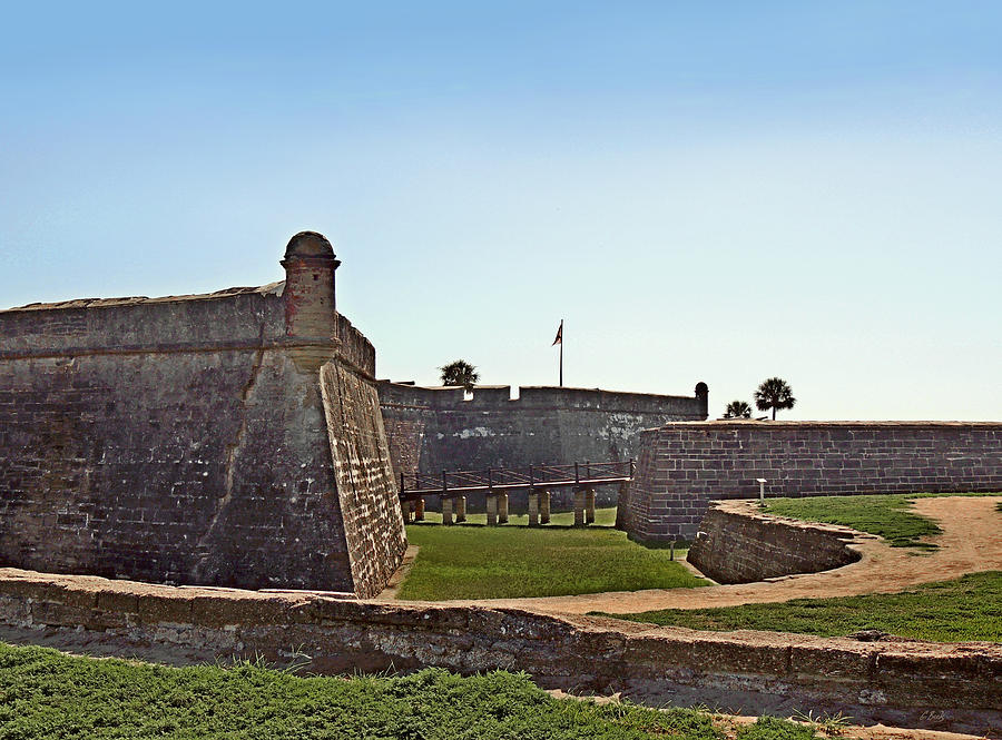 Architecture Photograph - Old Fort, San Marcos  by Gordon Beck
