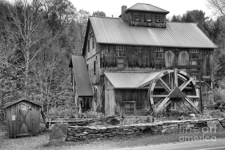 Old Jeffersonville Mill Black And White Photograph by Adam Jewell