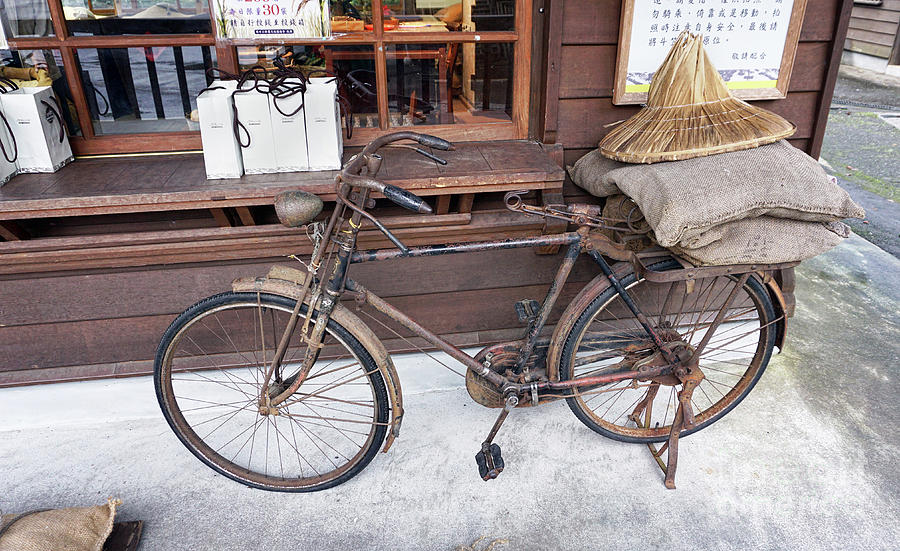 Vintage cheap delivery bicycle