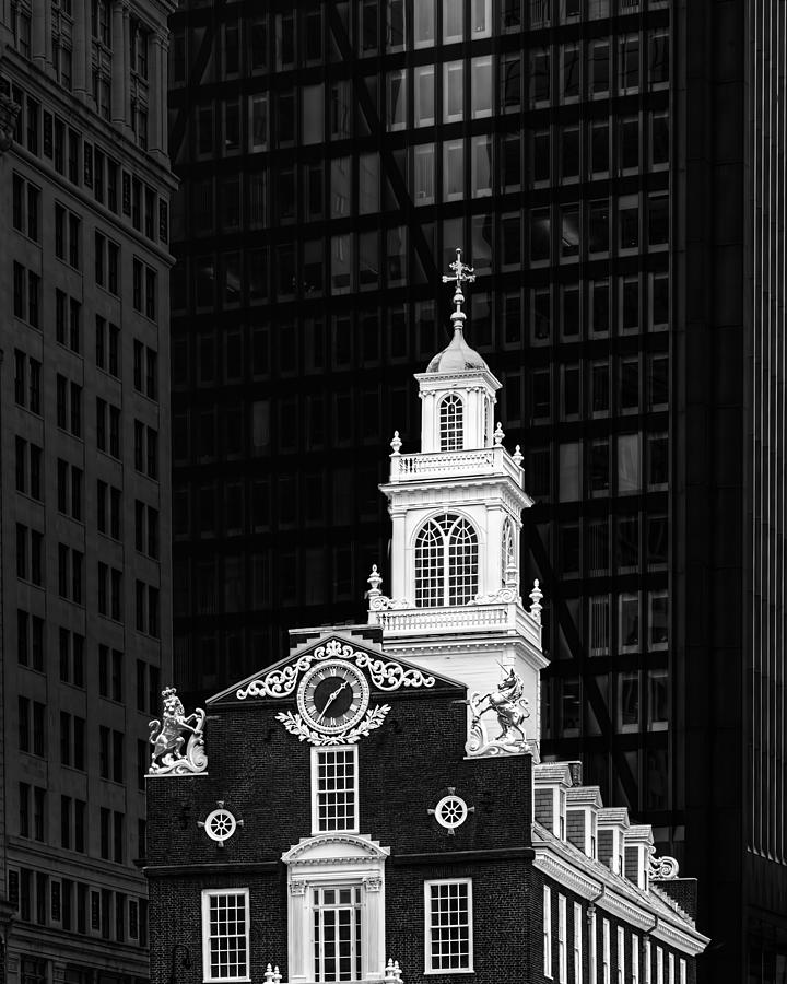 Boston Photograph - Old State House Boston Cira 1713 by Dominic Vecchione
