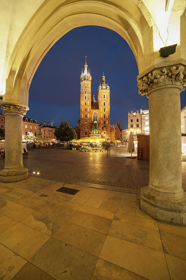 Old Town Main Square at Night in Krakow Photograph by Artur Bogacki