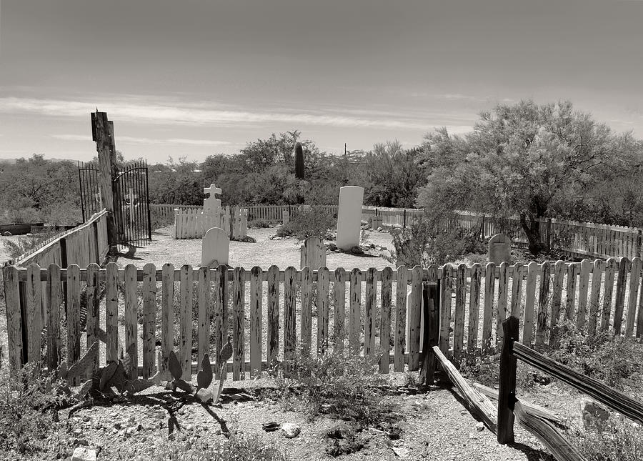 Tucson Photograph - Old Tucson Graveyard by Gordon Beck