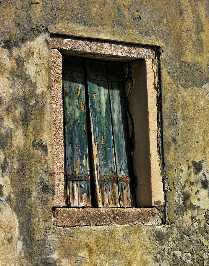 Old Window Murano Italy Photograph by Helaine Cummins