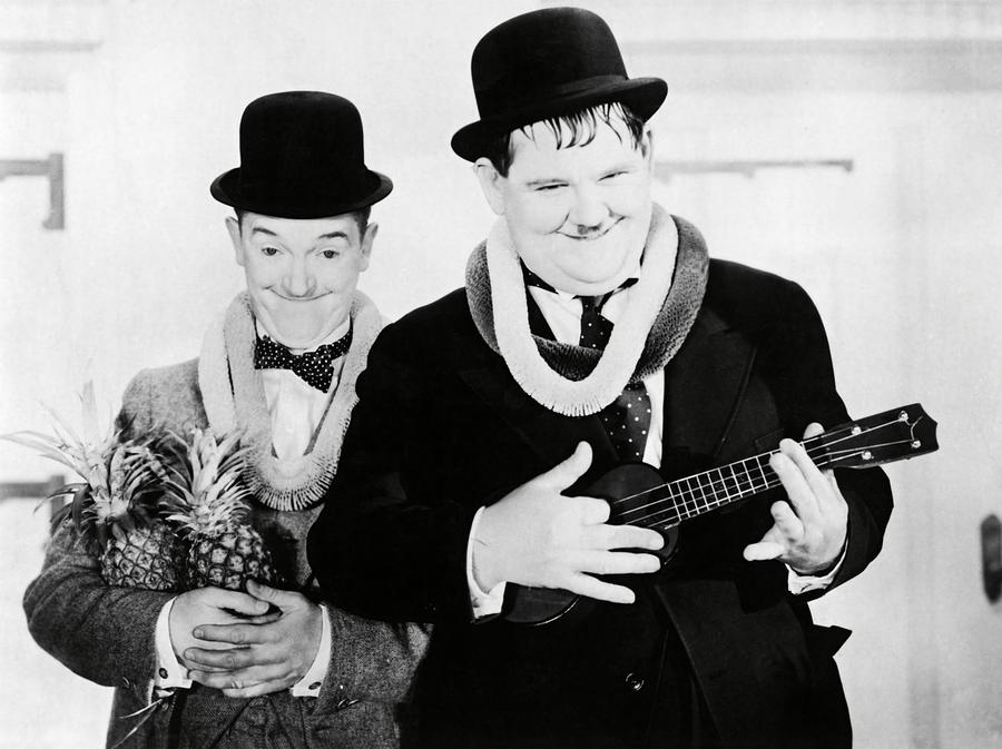 OLIVER HARDY and STAN LAUREL in SONS OF THE DESERT -1933-. Photograph by Album