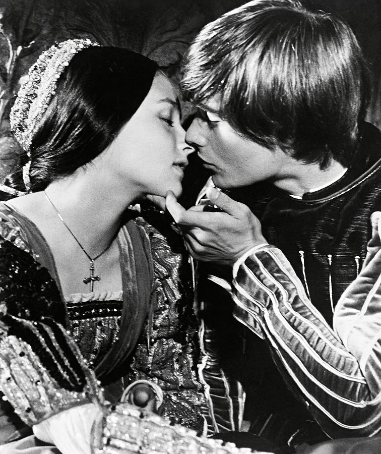 OLIVIA HUSSEY and LEONARD WHITING in ROMEO AND JULIET -1968-. Photograph by  Album