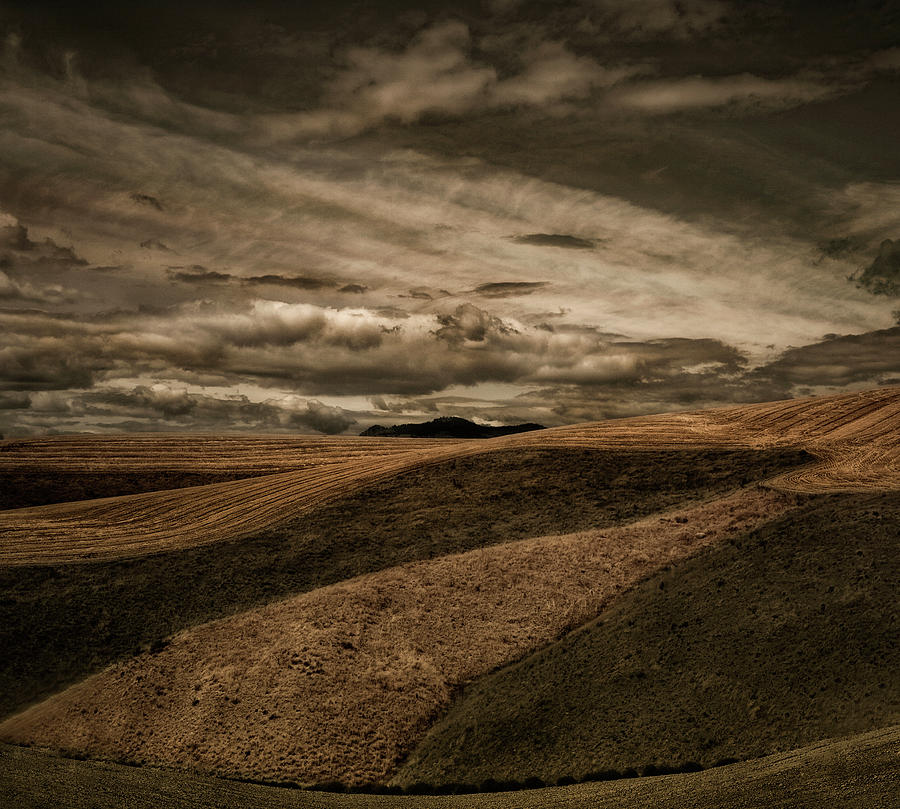 Landscape Photograph - On The Edge Of The Badlands by Yvette Depaepe