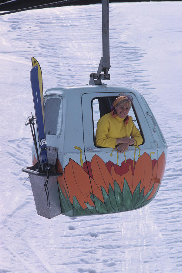 On The Slopes Of Sugabush Photograph by Slim Aarons