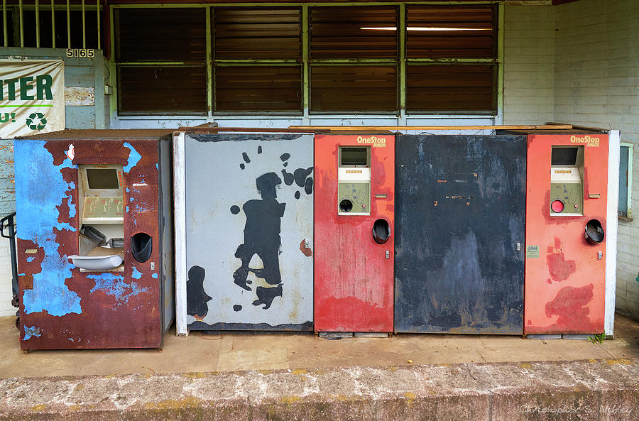 One Stop Shopping at the Hasegawa General Store Hana Maui Hawaii ...