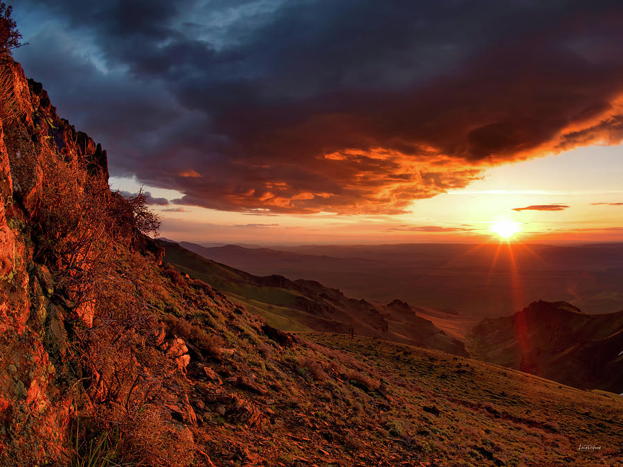 Oregon Mountains Sunrise Photograph by Leland D Howard