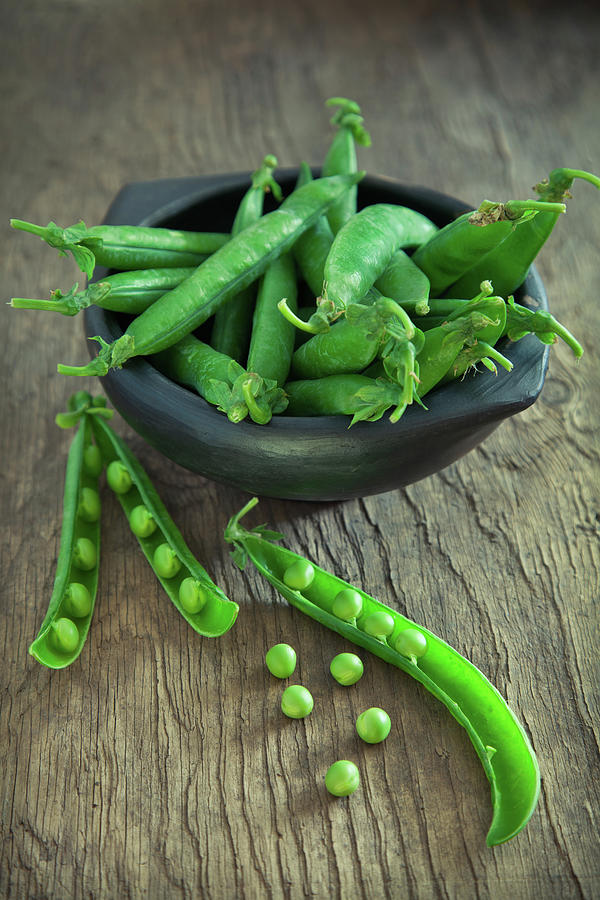 Organic Peas Photograph by Kcline