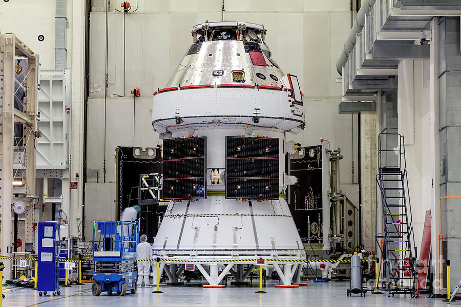 Orion Space Capsule Solar Wings by Nasa/radislav Sinyak/science Photo ...