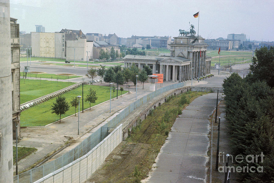 berlin wall aerial view