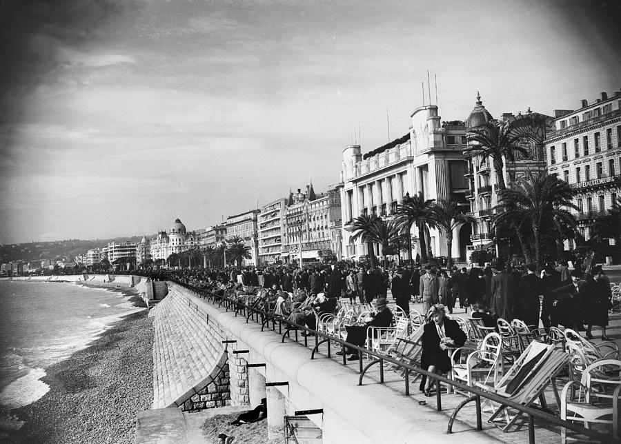 Overview Of Promenade Des Anglais In Photograph by Keystone-france